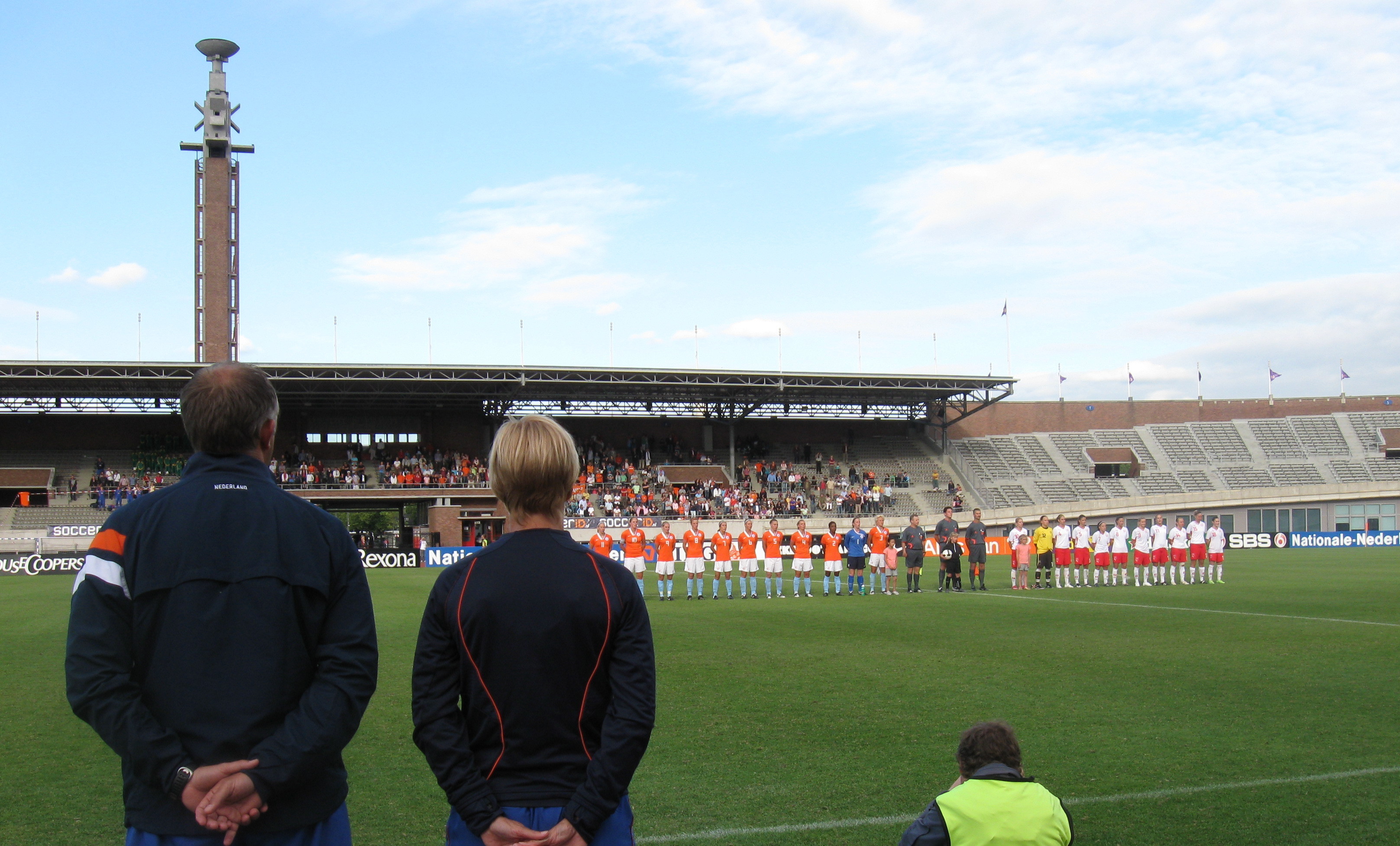 De Victorie Van Het Vrouwenvoetbal Begon In Het Olympisch Stadion Sport Strategie